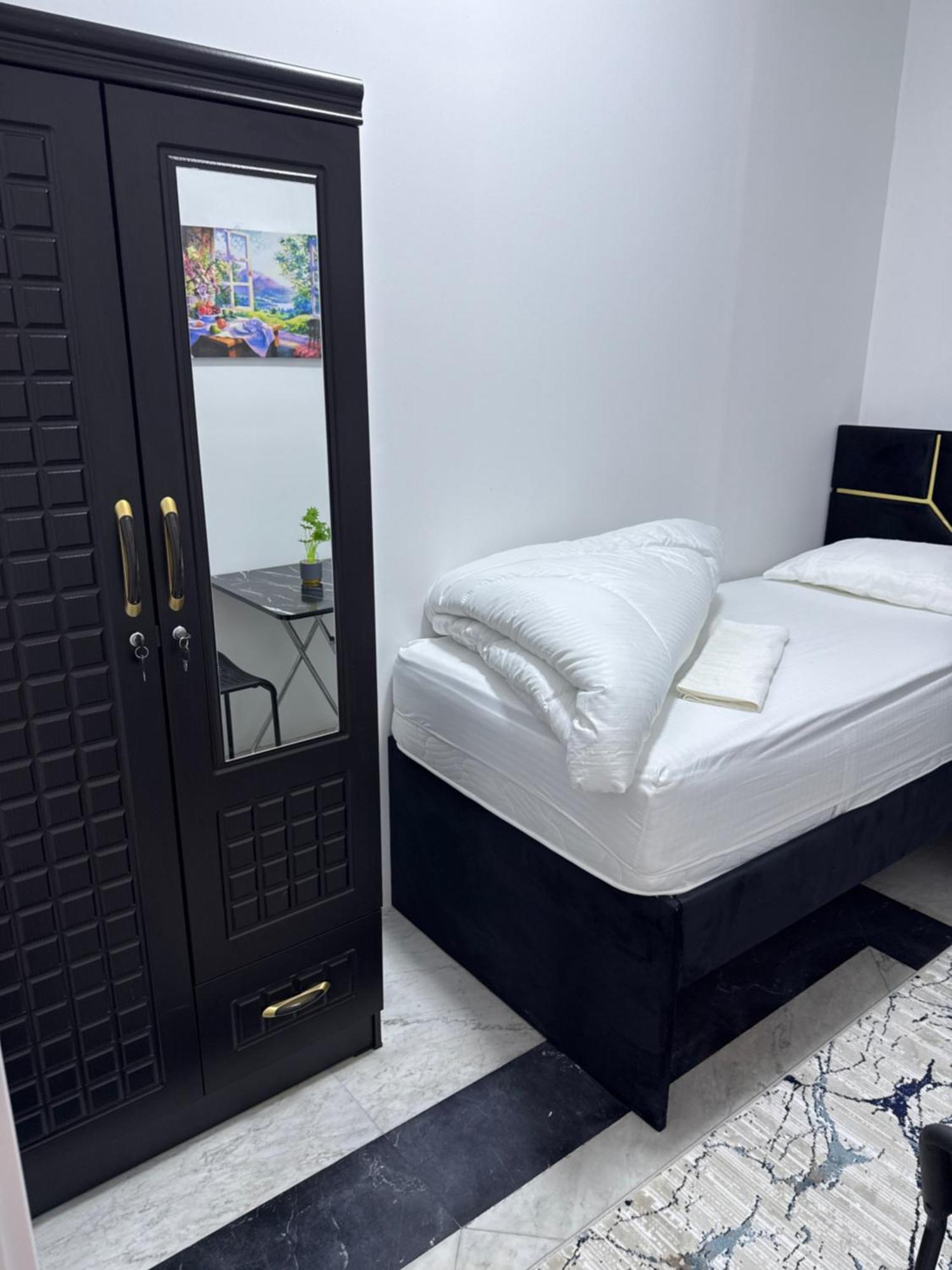 Four Stars Apartment *