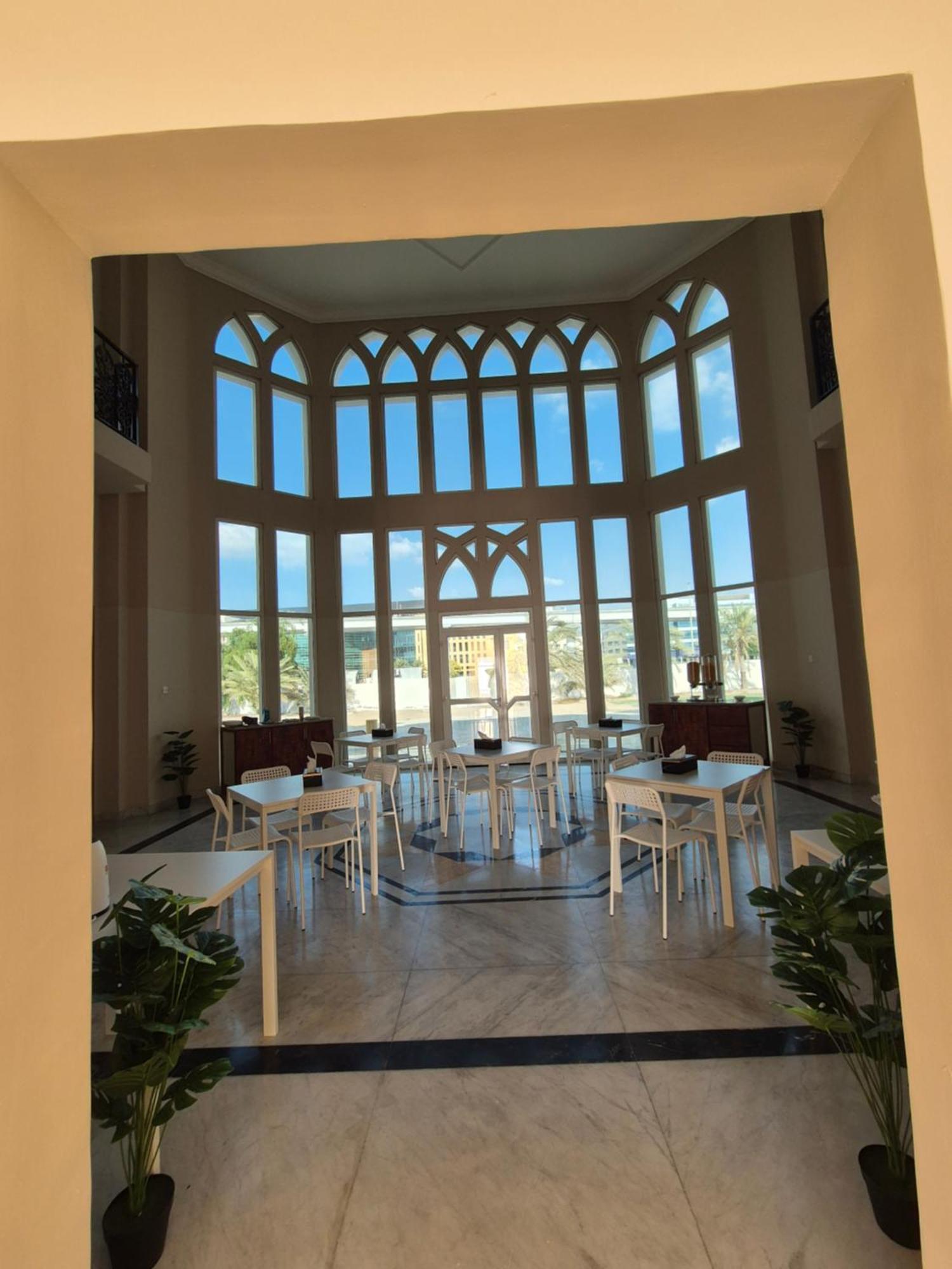 Apartment Four Stars Dubai